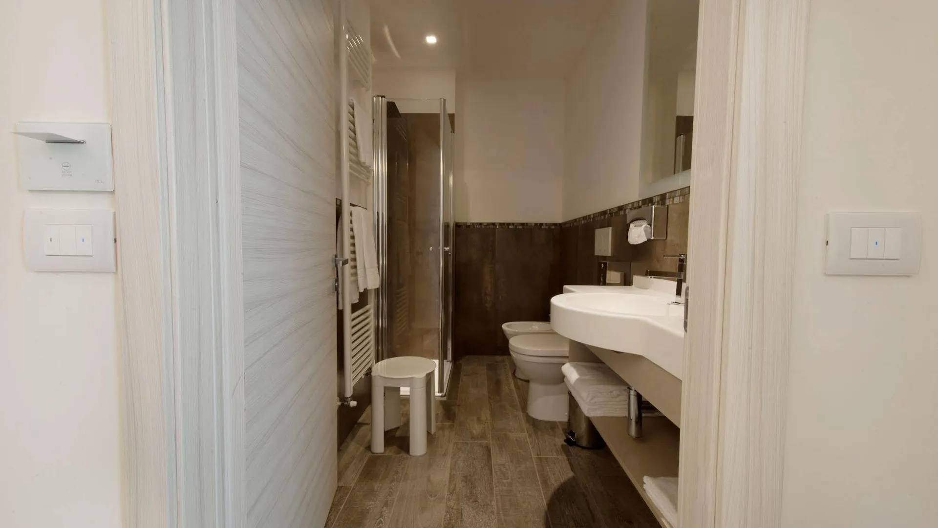 Hotel Italia Garda  4*, Garda (Verona)