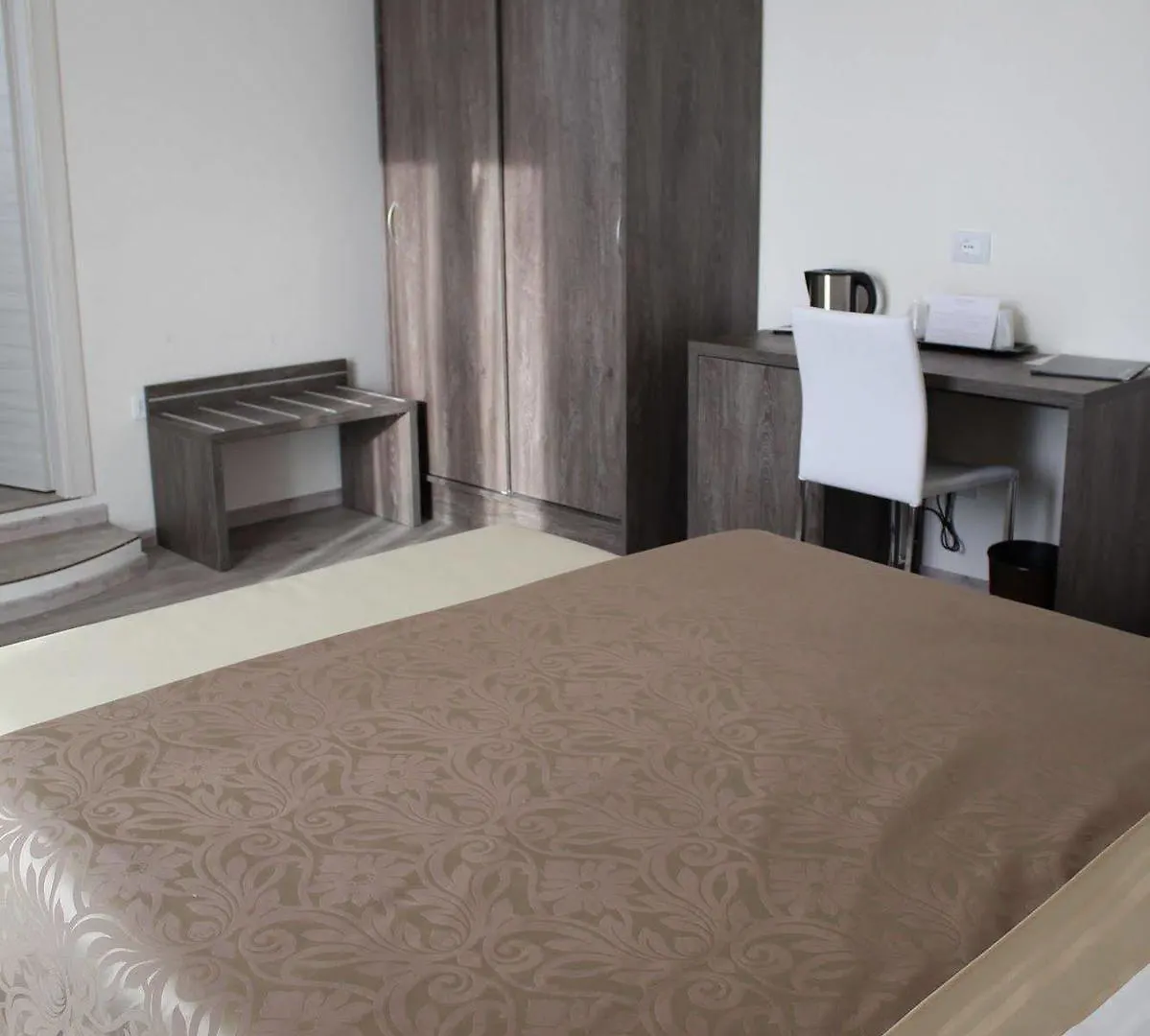 Hotel Italia Garda  Garda (Verona)