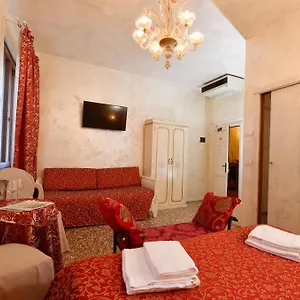 Casa Martini Pensión