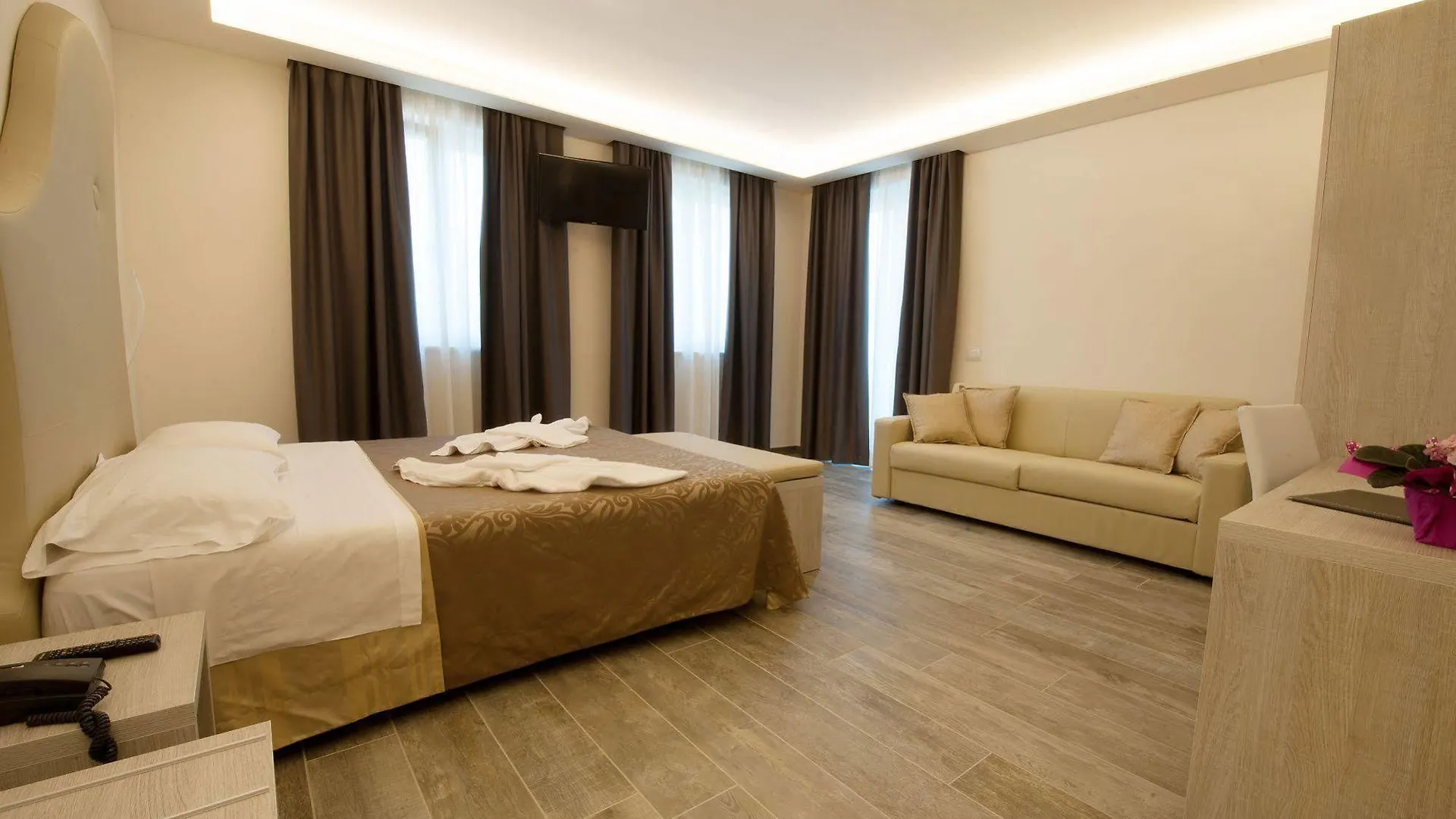 Hotel Italia Garda
